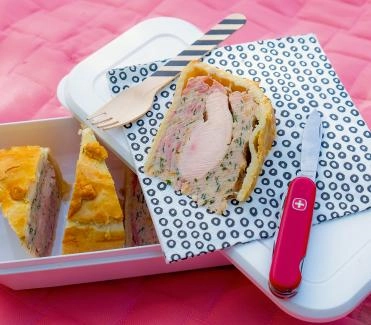 2015-07-picknick-pie-mit-poulet
